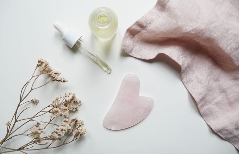 Atelier de massage Gua Sha et yoga du visage