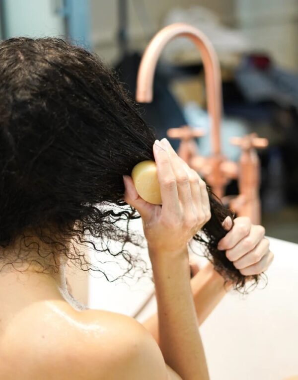 Le Soin après-shampoing solide – Image 3
