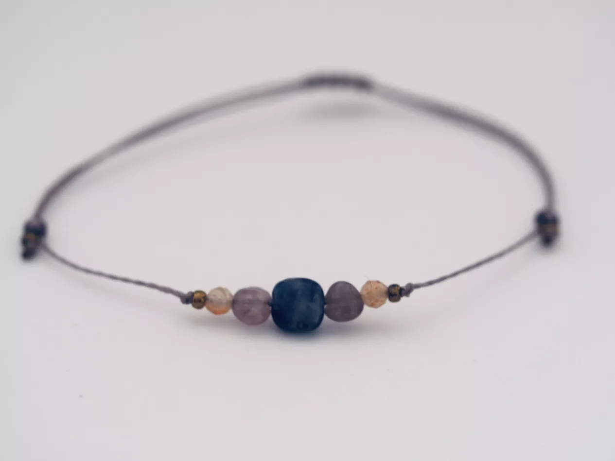 Bracelet porte bonheur antiseche