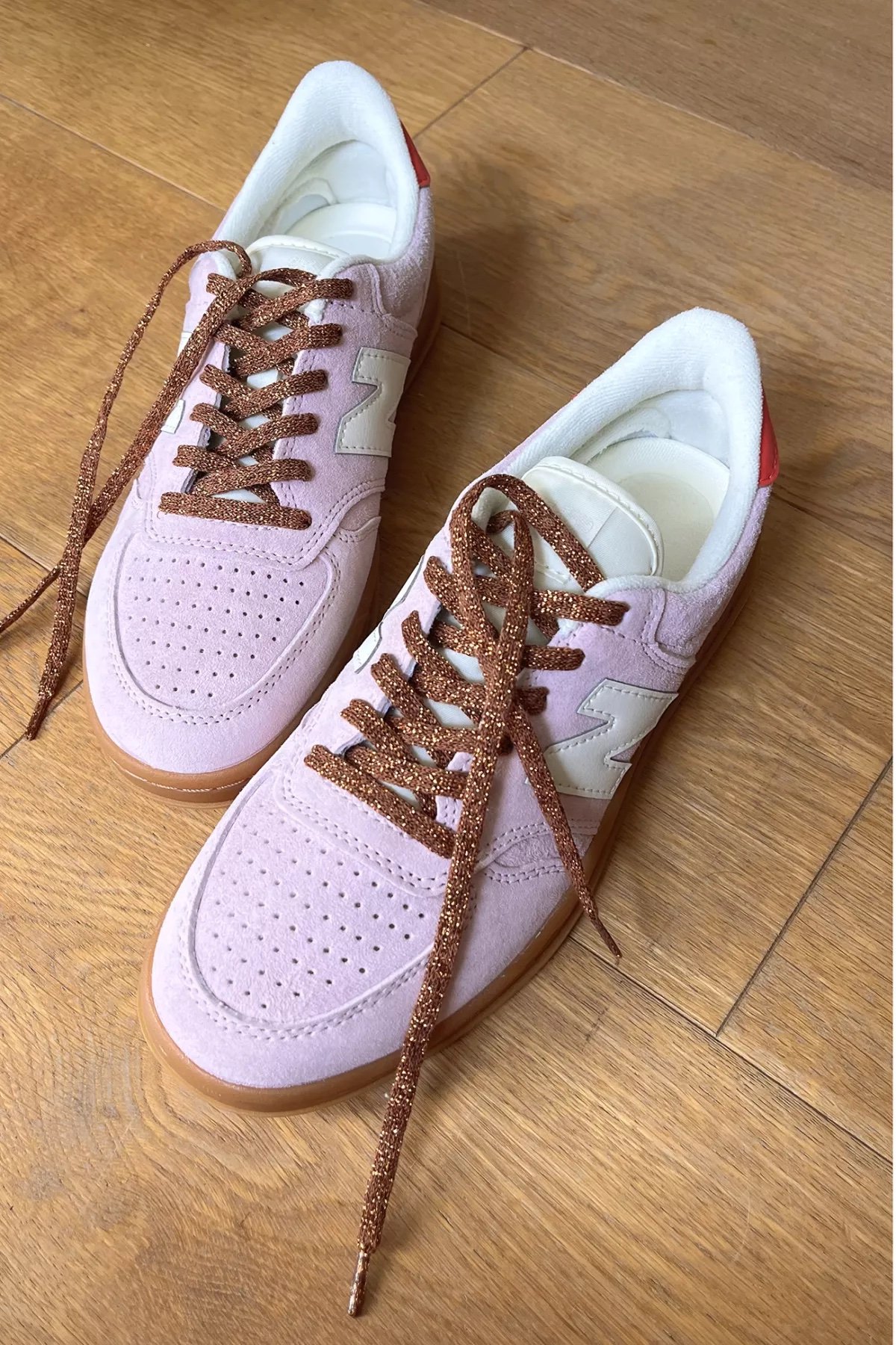 Lacets de chaussures bruns – Image 2